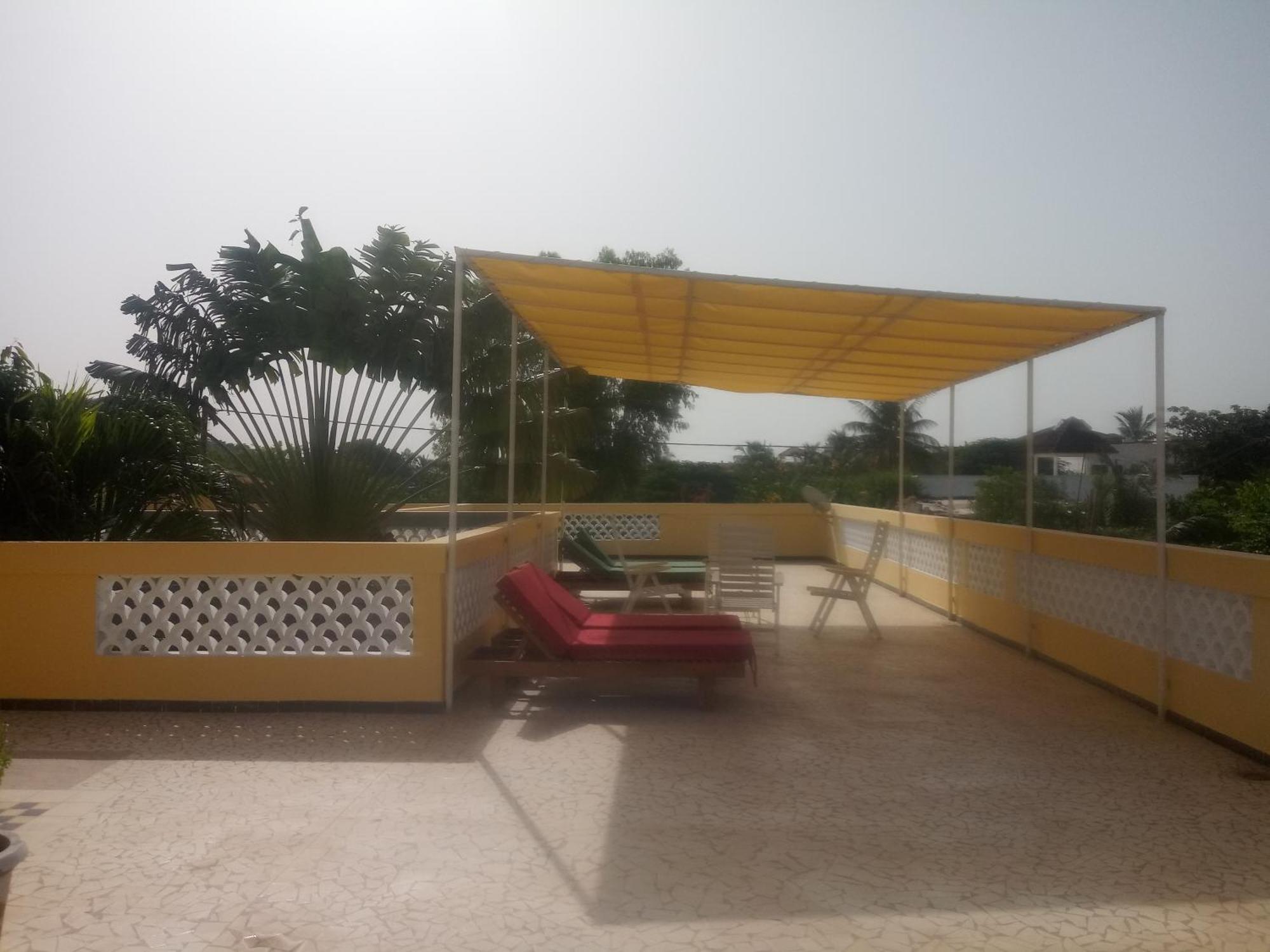 Keur Diam - Maison De La Paix Saly Portudal Εξωτερικό φωτογραφία