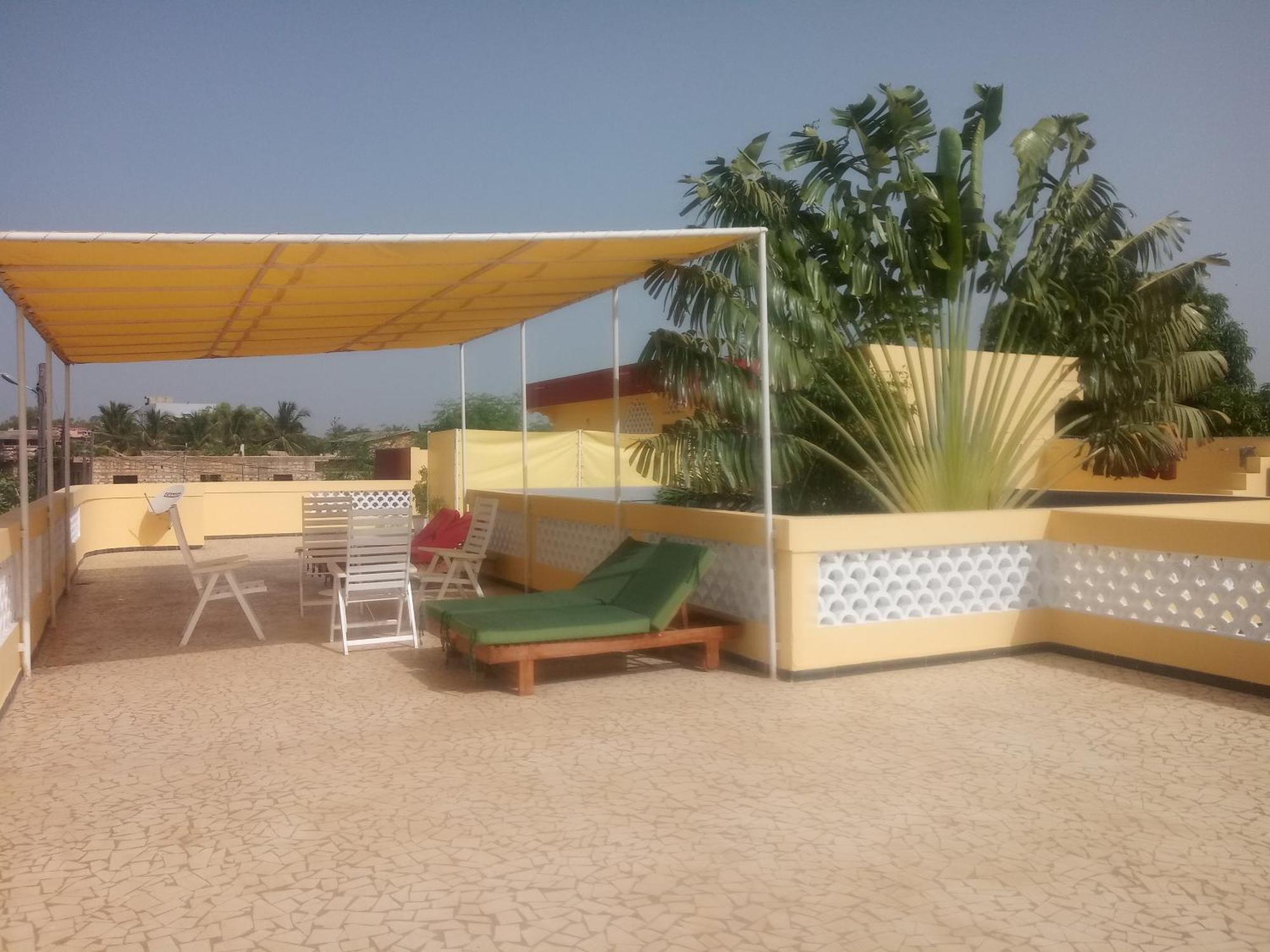Keur Diam - Maison De La Paix Saly Portudal Εξωτερικό φωτογραφία